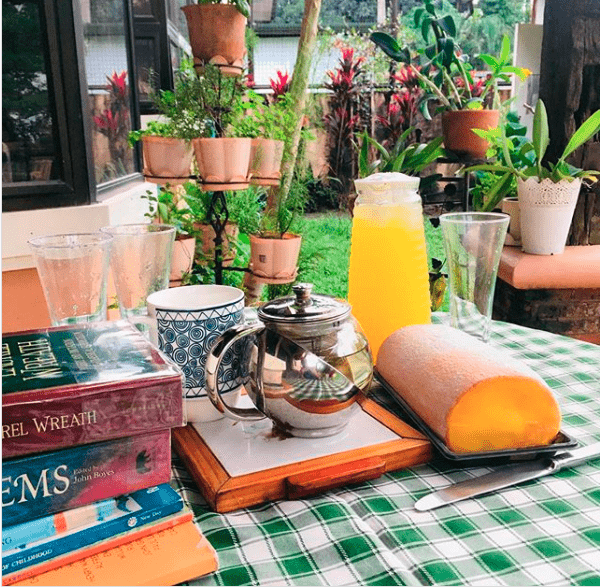 poetry tea time